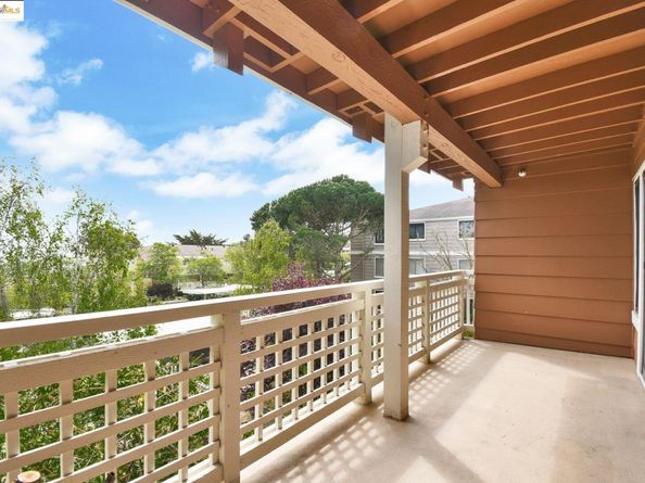 805 Red Leaf Court, San Francisco CA 94134