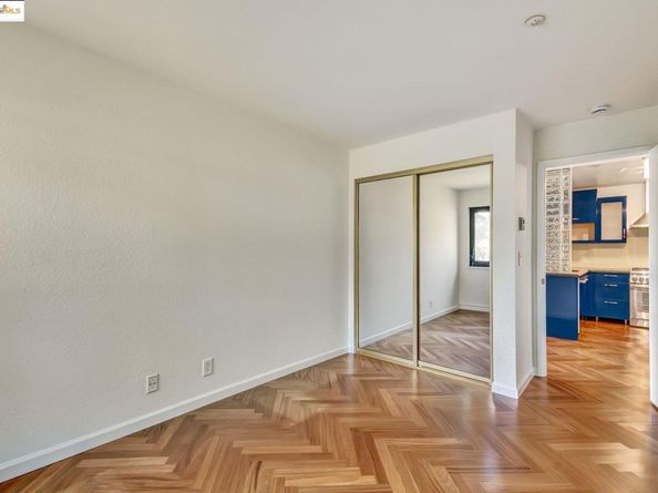 805 Red Leaf Court, San Francisco CA 94134