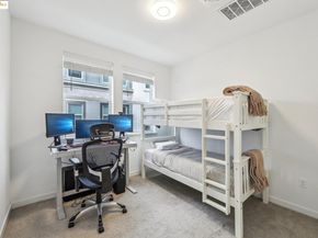 2881 Tradewind Dr, Alameda CA 94501