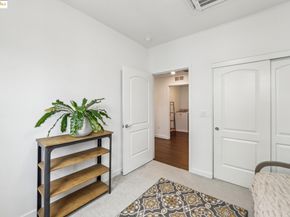 2881 Tradewind Dr, Alameda CA 94501