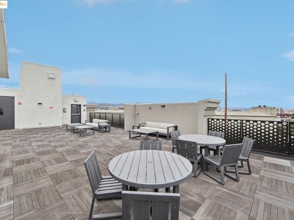 2881 Tradewind Dr, Alameda CA 94501