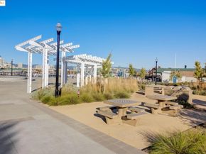 2881 Tradewind Dr, Alameda CA 94501