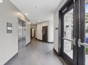 2881 Tradewind Dr, Alameda CA 94501
