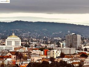 222 Broadway APT 1412, Oakland CA 94607