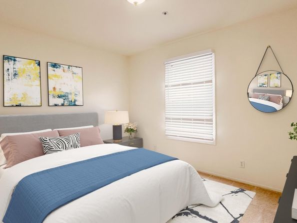 686 10Th St 6, Oakland CA 94607