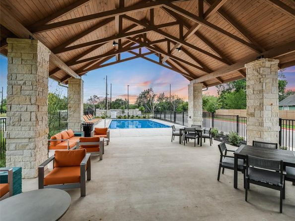 715 Bernese PASS, Austin TX 78745