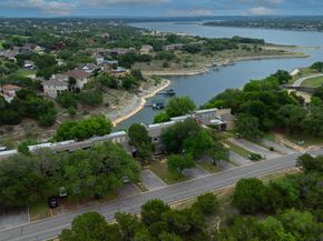537 Venture BLVD S, Point Venture TX 78645