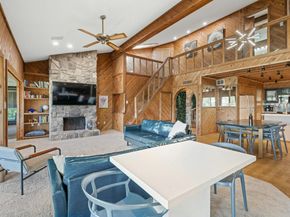 537 Venture BLVD S, Point Venture TX 78645