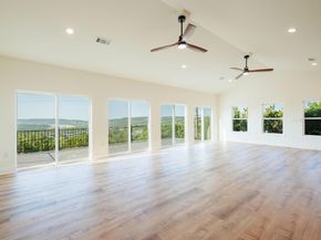 18716 W Lakeview DR, Jonestown TX 78645