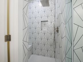 18716 W Lakeview DR, Jonestown TX 78645