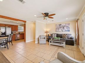 803 E 3rd ST, Georgetown TX 78626