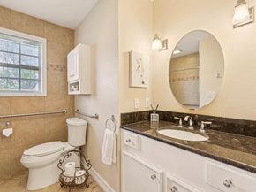 803 E 3rd ST, Georgetown TX 78626