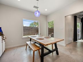 1411 E 2nd ST B2, Austin TX 78702
