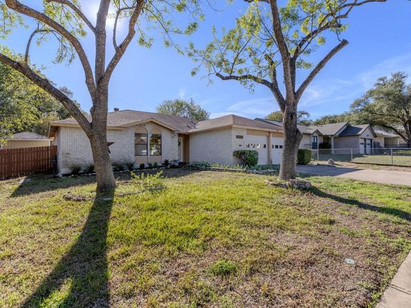 2605 Edenwood DR, Austin TX 78745