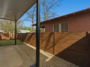 911 Calle Limon 1, Austin TX 78702