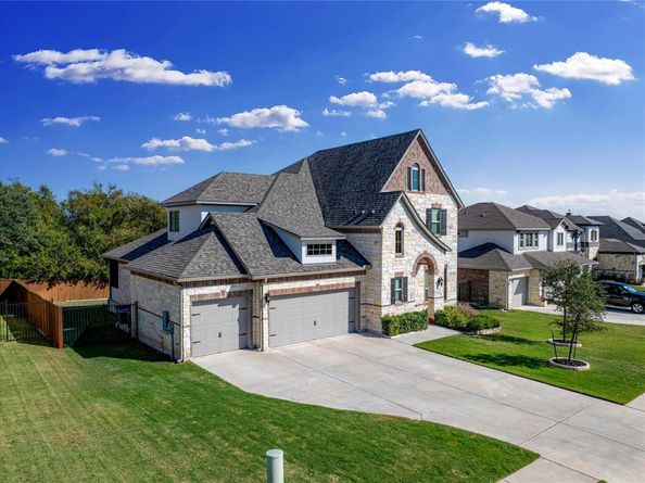 3204 Scenic Valley DR, Leander TX 78641