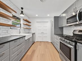 5600 Delwood DR, Austin TX 78723