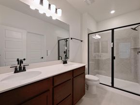 1529 Carriageway DR, Georgetown TX 78626