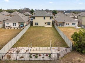 432 Wolf Springs RD, Georgetown TX 78628