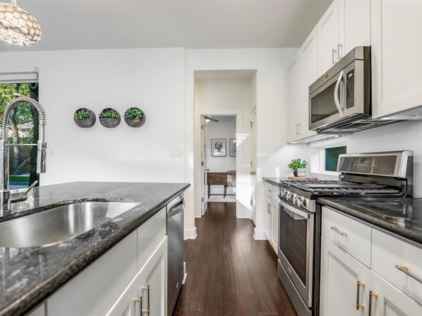 1807 Clifford Ave, Austin TX 78702