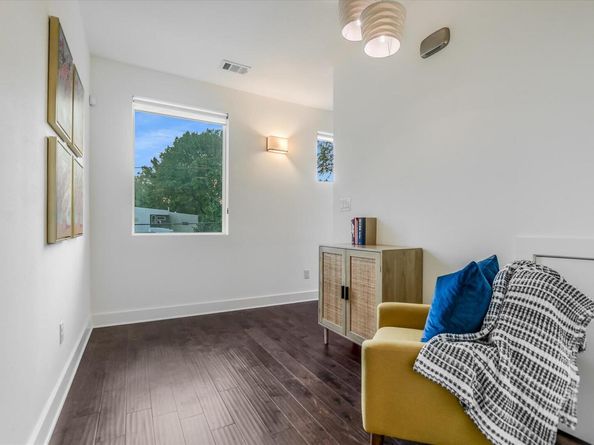 1807 Clifford Ave, Austin TX 78702