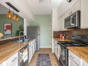 1910 Robbins PL 311, Austin TX 78705