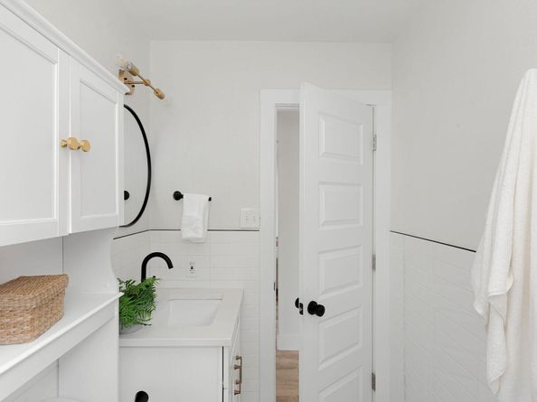 6210 Hyside DR, Austin TX 78723