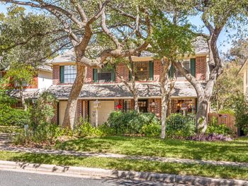 17509 Klamath Falls DR