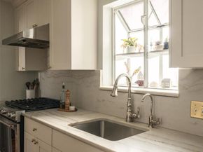 5207 Valley Oak DR, Austin TX 78731