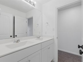 12900 Cerro Castellan TRCE, Manor TX 78653