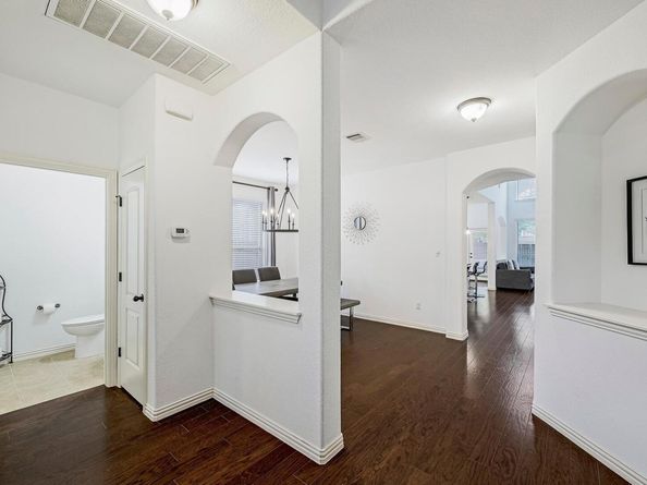 2229 Turtle Mountain BND, Austin TX 78748