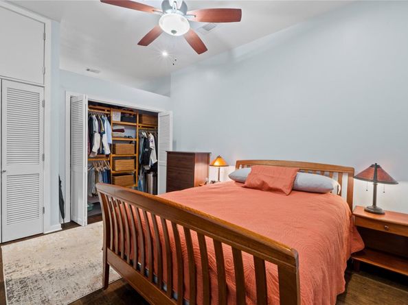 507 Sabine ST 509, Austin TX 78701