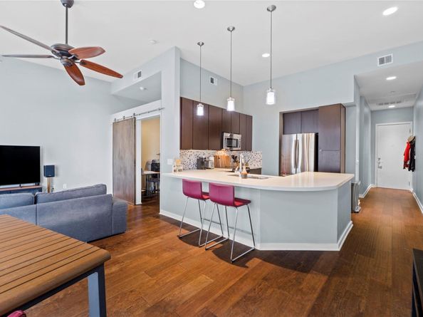 507 Sabine ST 509, Austin TX 78701