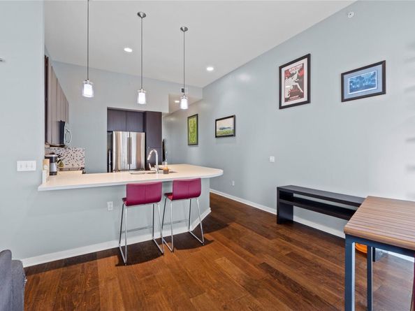 507 Sabine ST 509, Austin TX 78701