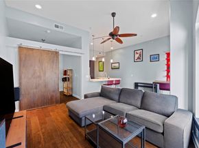 507 Sabine ST 509, Austin TX 78701