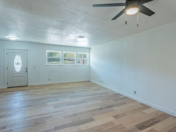 3106 Northeast DR, Austin TX 78723