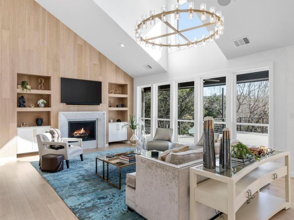 701 Furlong DR, Austin TX 78746