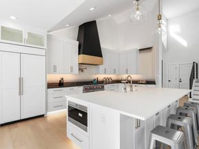 701 Furlong DR, Austin TX 78746