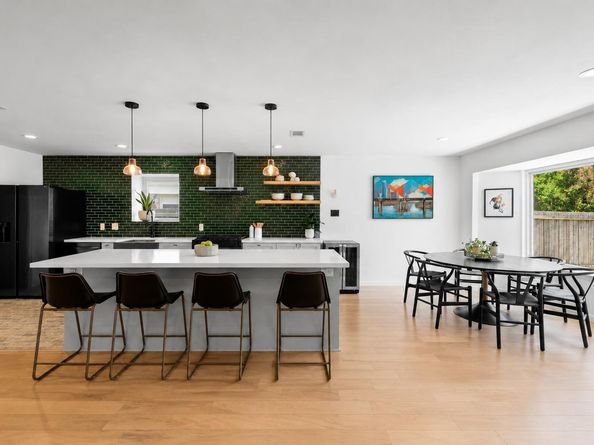 6569 Fair Valley TRL, Austin TX 78749