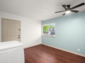 1010 W 23rd ST 3, Austin TX 78705