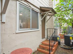 1010 W 23rd ST 3, Austin TX 78705