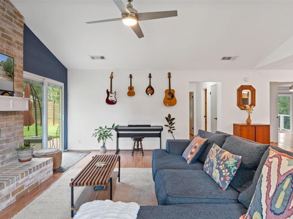 7501 Lakewood DR, Austin TX 78750