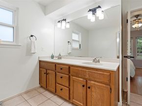 7501 Lakewood DR, Austin TX 78750