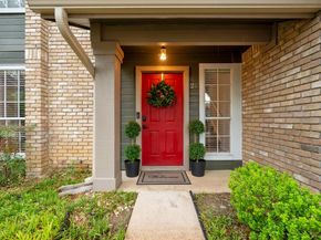 1015 E Yager LN 27, Austin TX 78753