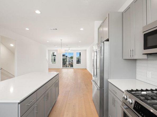 3600 Jetson WAY 4, Austin TX 78723
