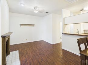 2905 Swisher ST 207, Austin TX 78705