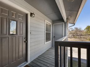 3012 Whisper Oaks LN J, Georgetown TX 78628
