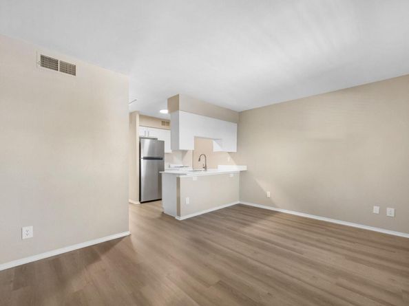 3012 Whisper Oaks LN J, Georgetown TX 78628