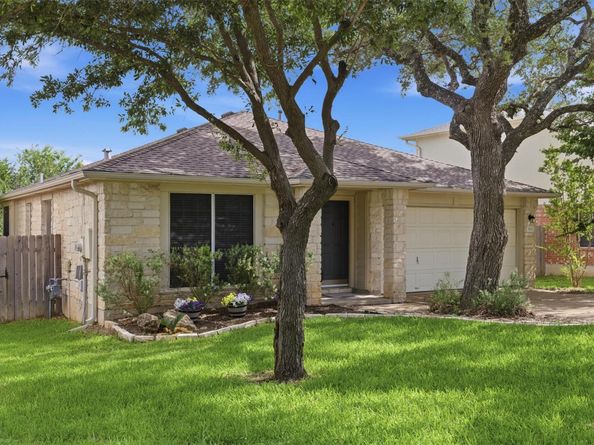 3931 Upper Passage LN, Round Rock TX 78681
