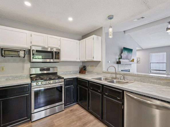 12336 Little Emily Way, Austin TX 78753